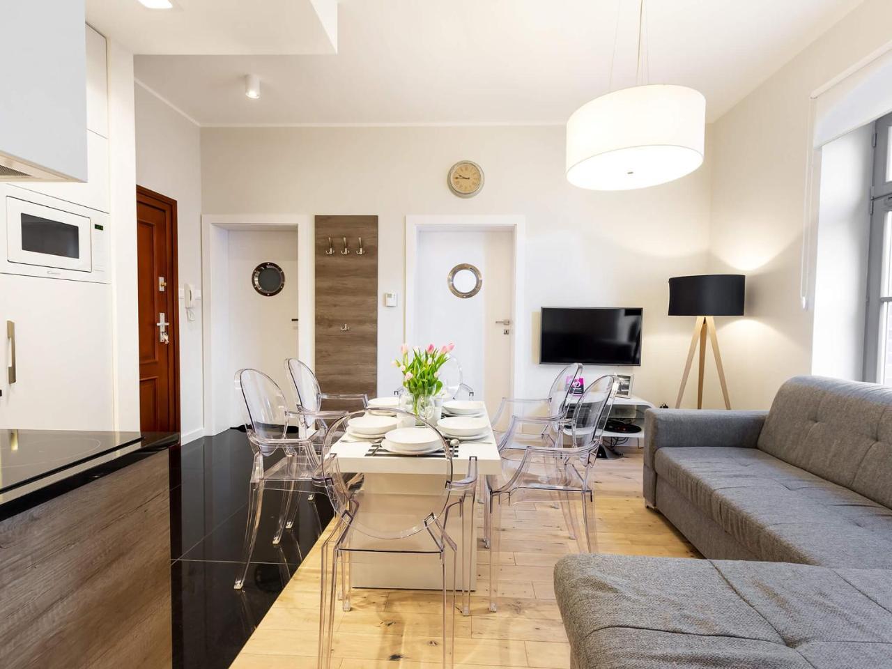 Vacationclub - Rezydencja Kapitanska Apartament 8 Kolobrzeg Ngoại thất bức ảnh